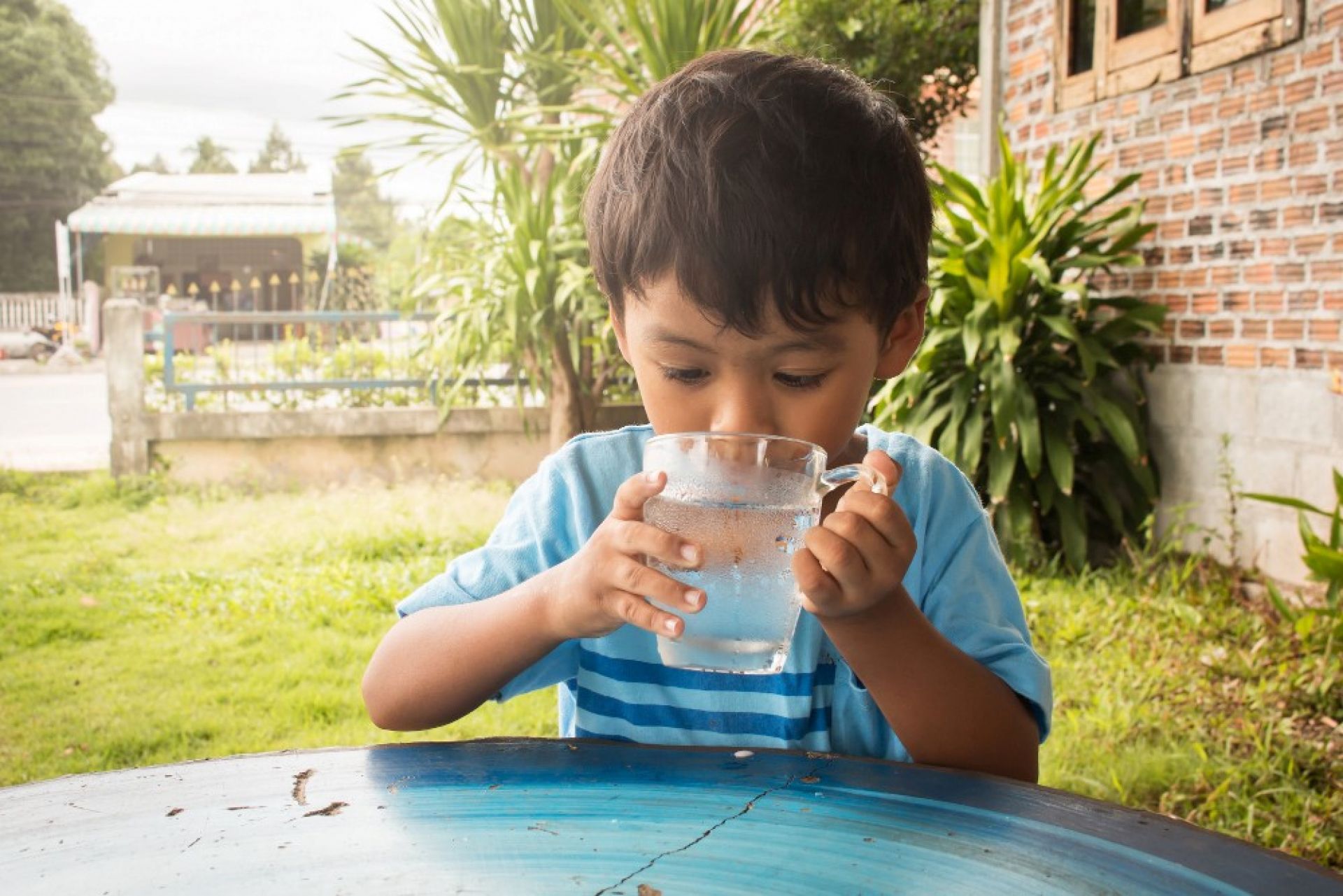 Dehydrated? How to Make a Lifesaving DIY Rehydration Drink for Cholera Recovery