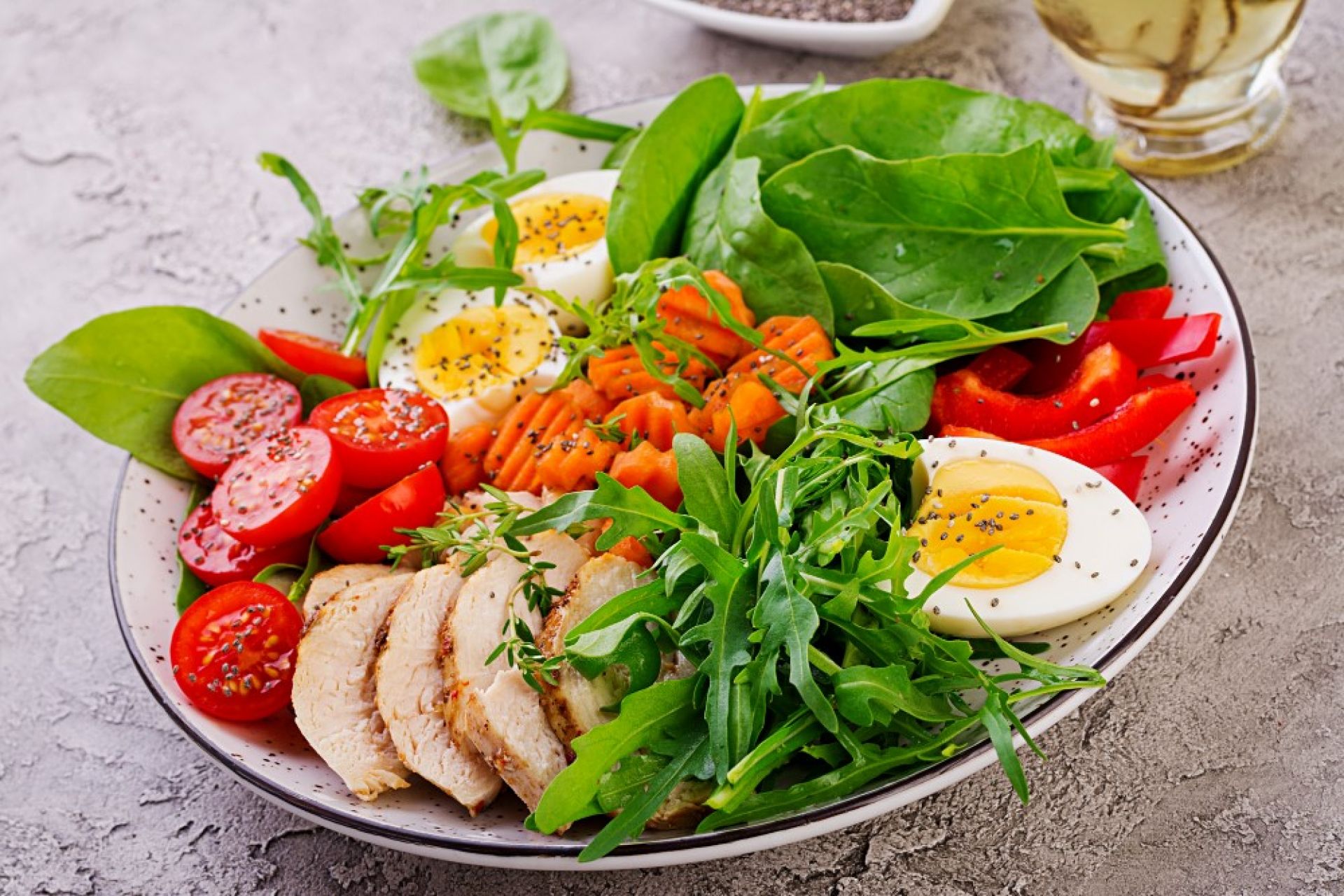 Top Brain-Boosting Foods: How the Right Diet Can Lower Alzheimer’s Risk